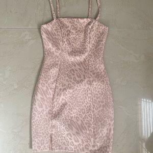 Fashion nova pink leopard bodycon dress